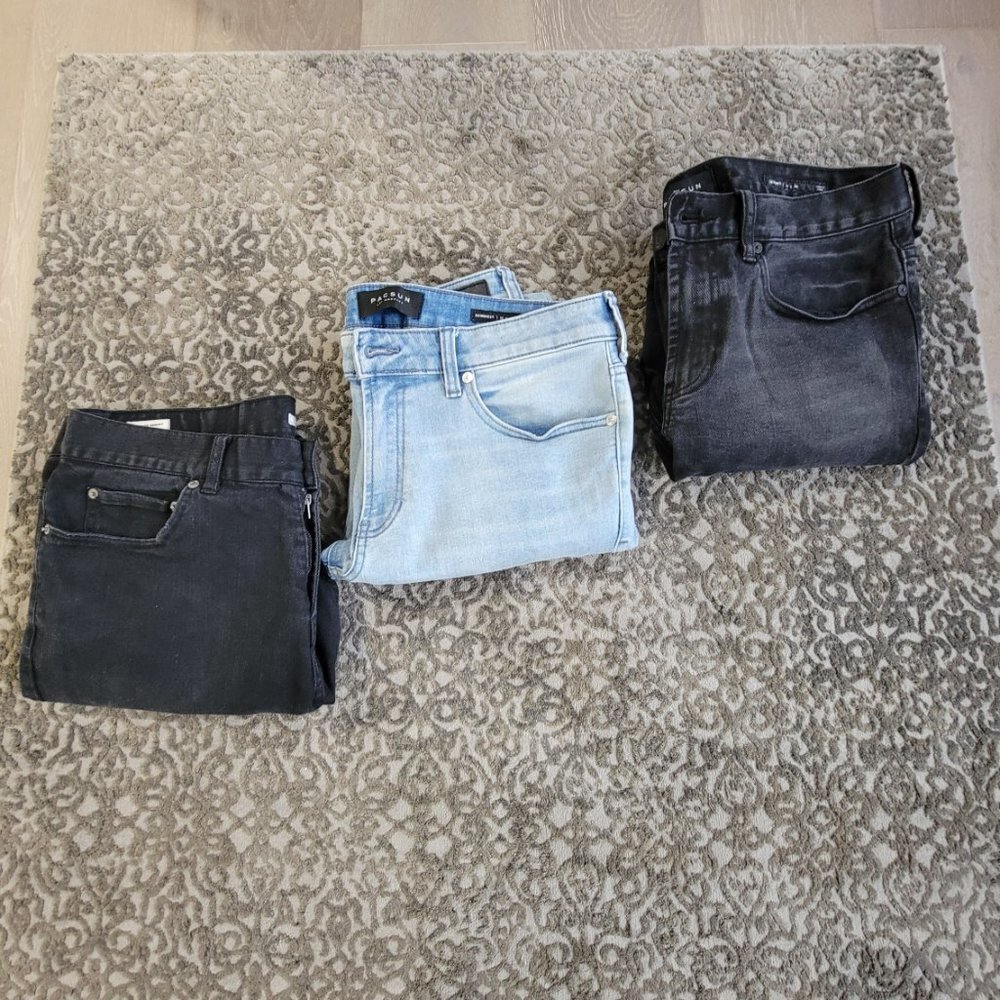 4 Jean Bundle: Size 32 x30, Three PacSun Pants, One by American Eagle